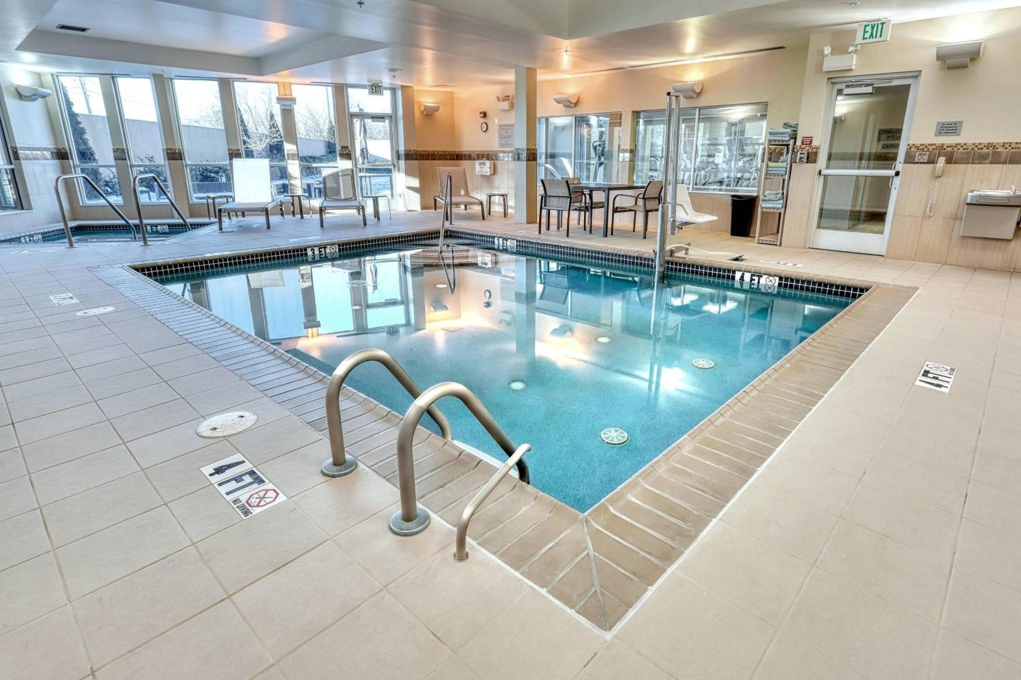 Hotel Courtyard By Marriott York Exteriér fotografie